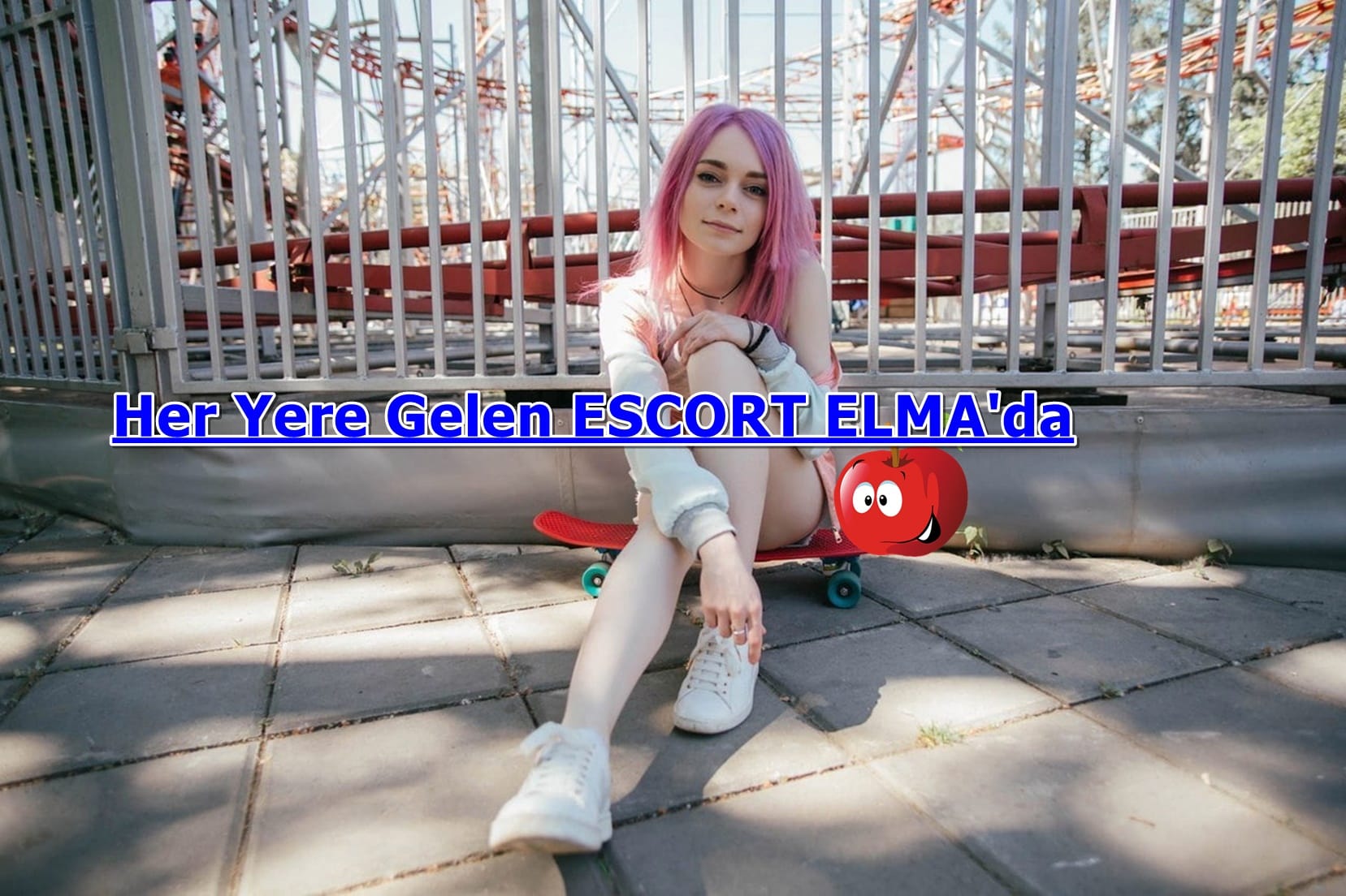 Dar Tayt Giyen Kalçası Büyük Annesi Olmayan Escort